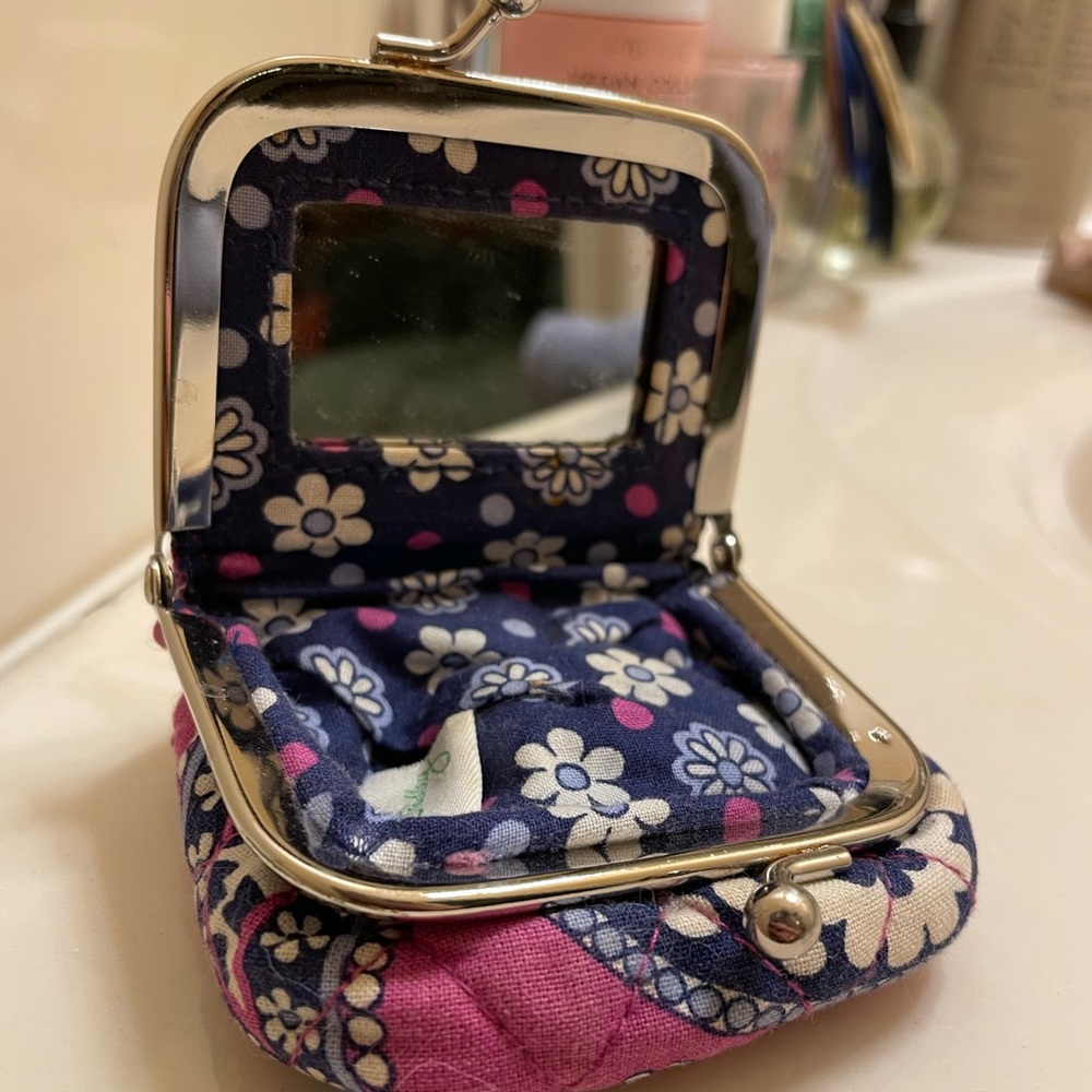 Vera Bradley Boysenberry Contact Case - Picture 2 of 5